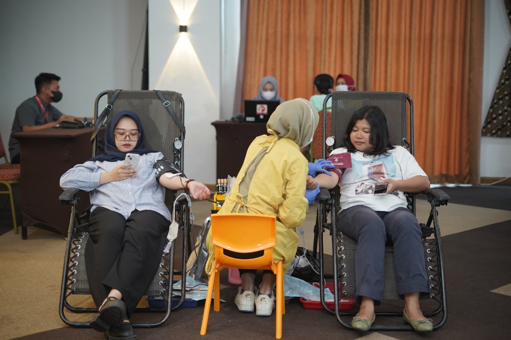 BAKSOS   donor darah dimeriahkan dengan bazar medis dan kesehatan dilengkapi klinik konsultasi psikologis, kesehatan mental diselenggarakan kolaborasi menejemen Java Lotus hotel (J-Lo) – Lions Club Jember Argopuro pada Minggu, 23 Juni 2024.