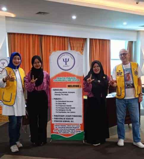 BAKSOS   donor darah dimeriahkan dengan bazar medis dan kesehatan dilengkapi klinik konsultasi psikologis, kesehatan mental diselenggarakan kolaborasi menejemen Java Lotus hotel (J-Lo) – Lions Club Jember Argopuro pada Minggu, 23 Juni 2024.